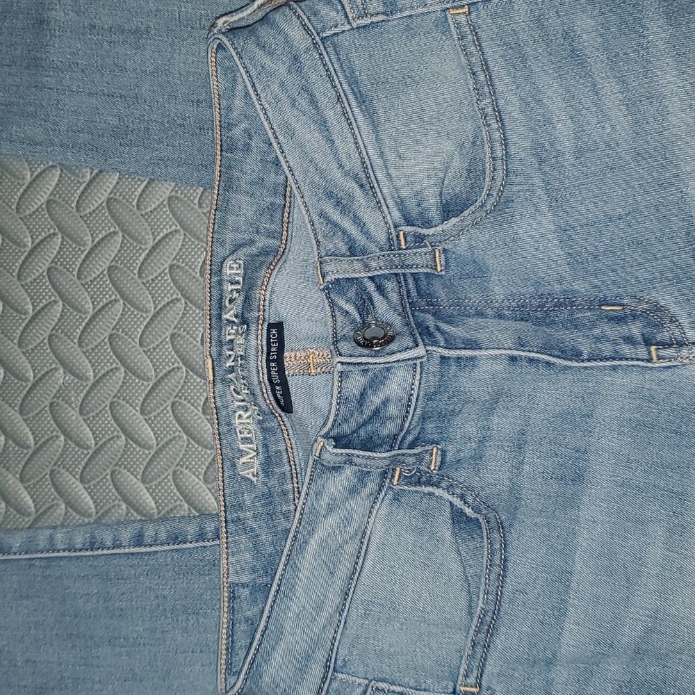American Eagle skinny jeans